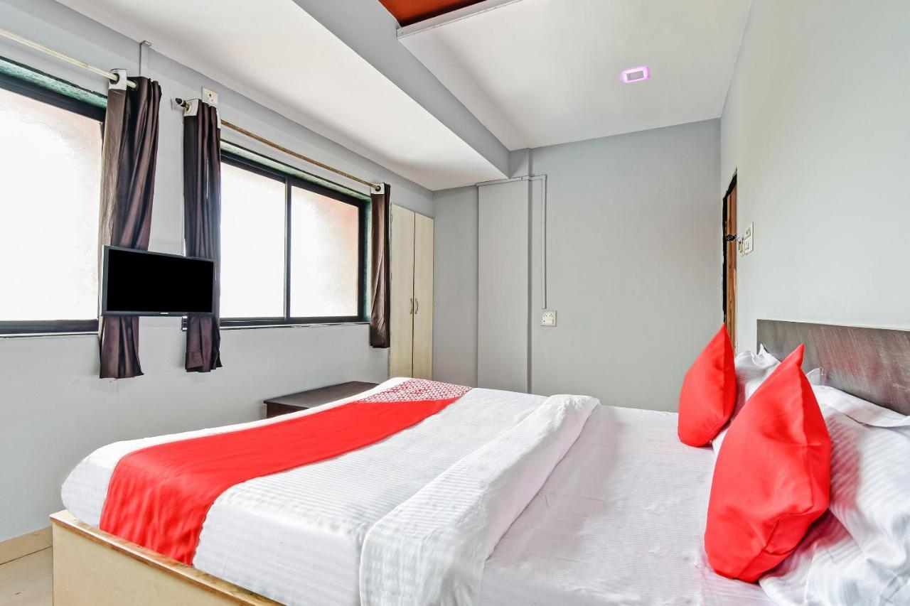 Oyo Hotel Samarth Lodge Solapur Dış mekan fotoğraf